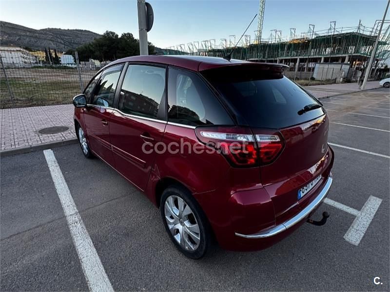 Usado Citroën C4 Picasso Seduction 112 CV (82 kW) 2012 Granate Monovolumen