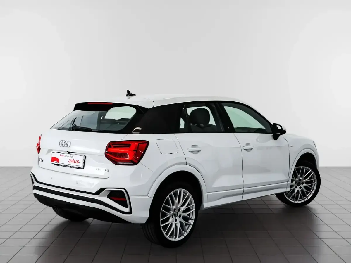 Usado Audi Q2 Premium 150 CV (110 kW) 2024 Blanco SUV