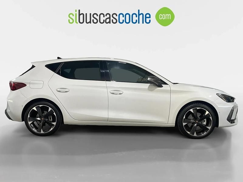 Nuevo Cupra Leon 204 CV (150 kW) 2025 Blanco