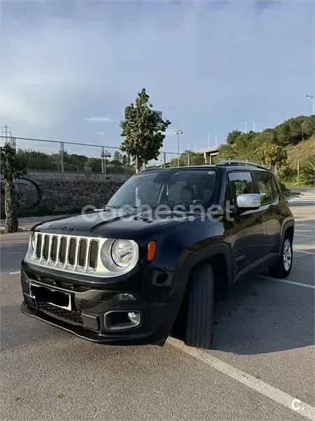 Usado Jeep Renegade Limited 140 CV (102 kW) 2016 Negro SUV