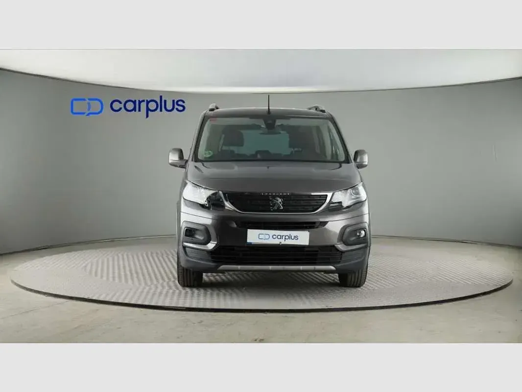 Usado Peugeot Rifter Allure 131 CV (96 kW) 2021 Gris Monovolumen
