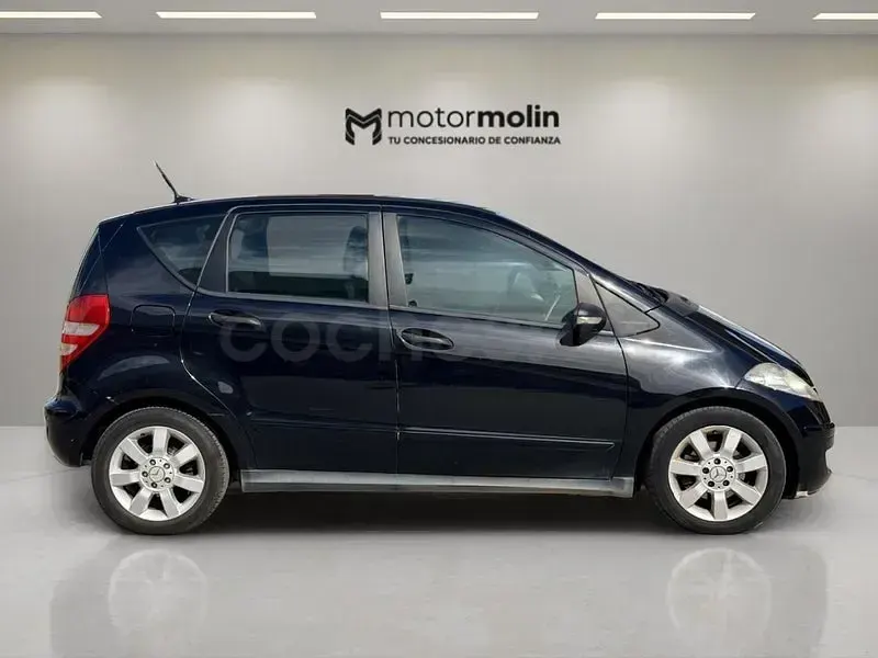 Usado Mercedes A180 Avantgarde 109 HP (80 kW) 2006 Preto Monovolume
