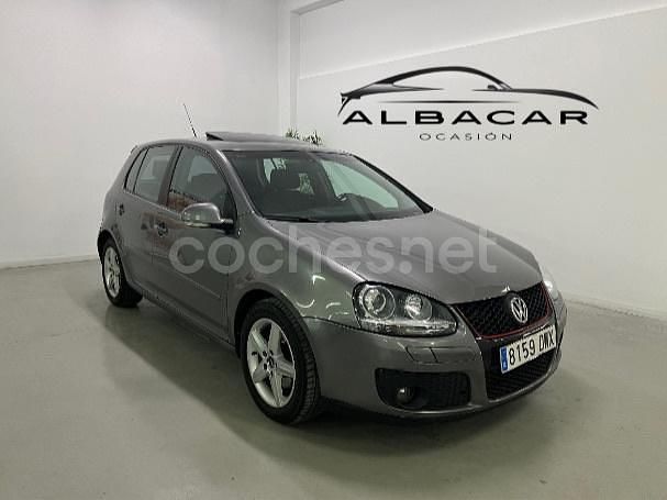 Gris / plata Usado 2006 VW Golf V Highline Berlina | 6490 € (Precio justo) - Imagen 1/4
