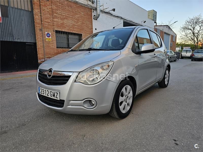 Gris / plata Usado 2009 Opel Agila Enjoy Berlina | 4100 € - Imagen 1/4