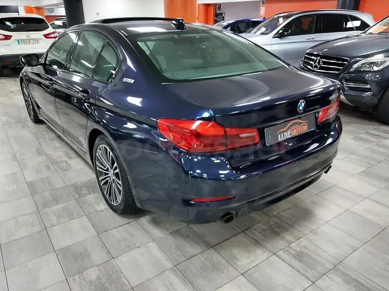 Usado BMW 530e iPerformance 252 CV (185 kW) 2019 Azul Berlina