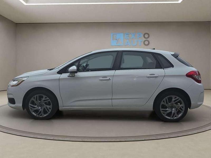 Usado Citroën C4 Seduction 114 CV (83 kW) 2014 Blanco Utilitario