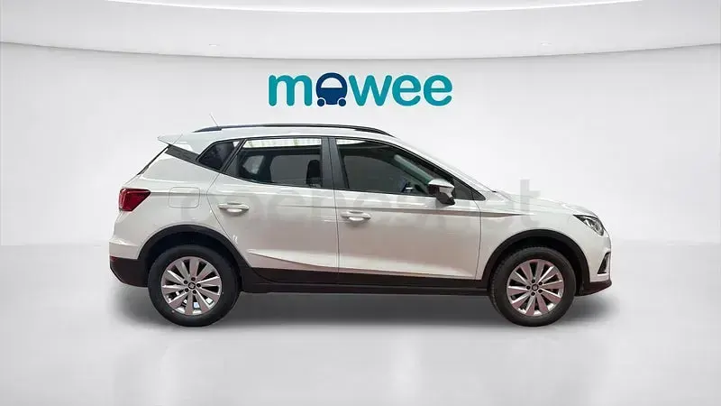 Usado Seat Arona Style 95 CV (69 kW) 2020 Blanco SUV