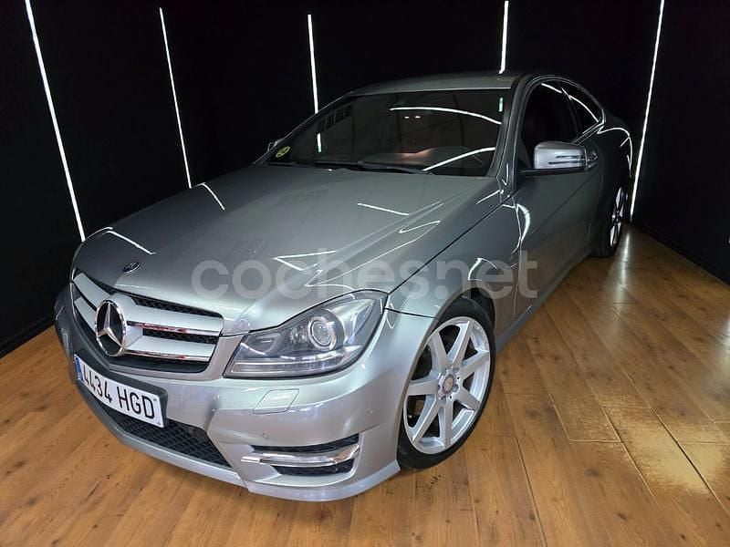 Usado Mercedes C250 204 CV (150 kW) 2011 Gris / plata Coupe