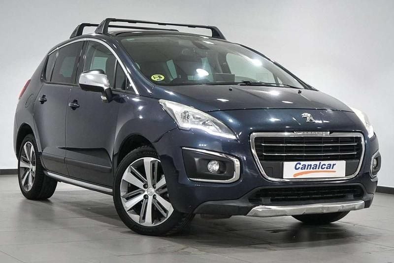 Usado Peugeot 3008 114 CV (83 kW) 2014 Azul Familiar