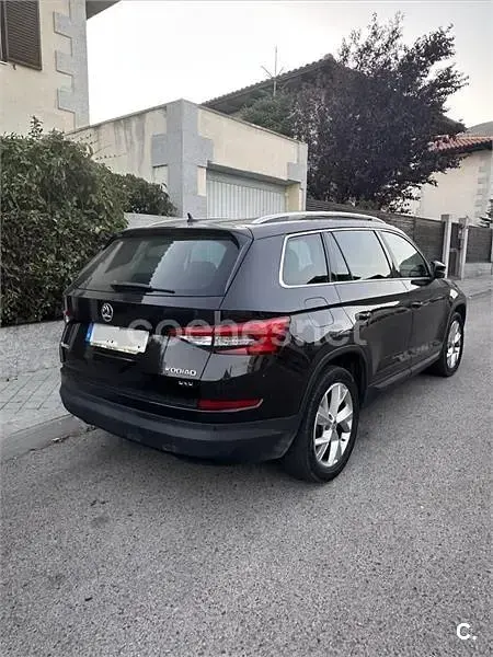 Usado Skoda Kodiaq 180 CV (132 kW) 2018 Marrón SUV