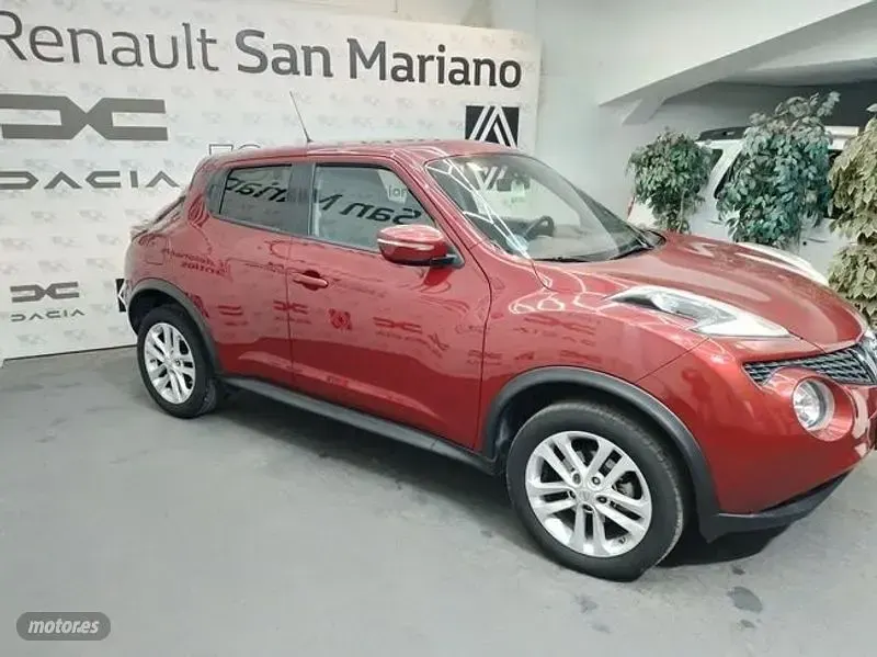 Usado Nissan Juke Tekna 117 CV (86 kW) 2015 Granate SUV
