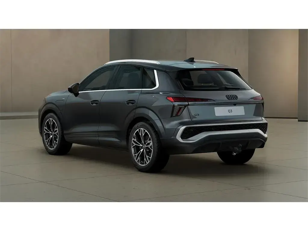 Nuevo Audi Q3 S-Line 272 CV (200 kW) 2026 Gris daytona SUV