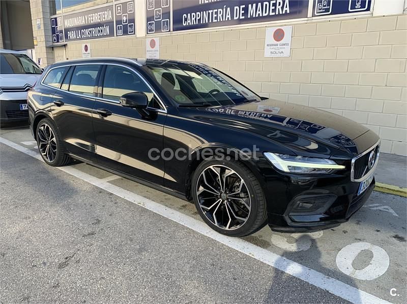 Usado Volvo V60 Business Edition 150 CV (110 kW) 2020 Negro Familiar