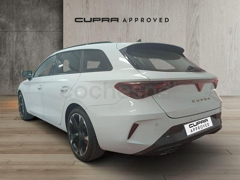 Usado Cupra Leon 150 CV (110 kW) 2024 Blanco Familiar