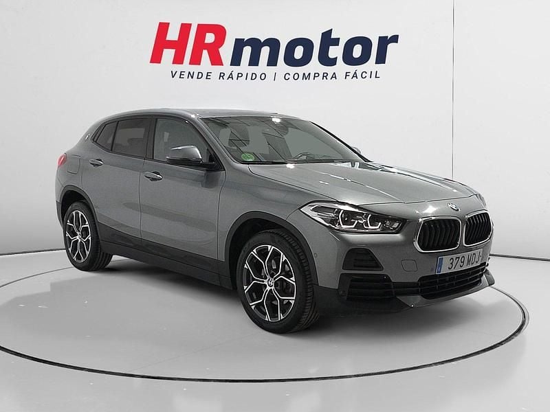 Usado BMW X2 Shadowline 140 HP (102 kW) 2023 Cinzento SUV