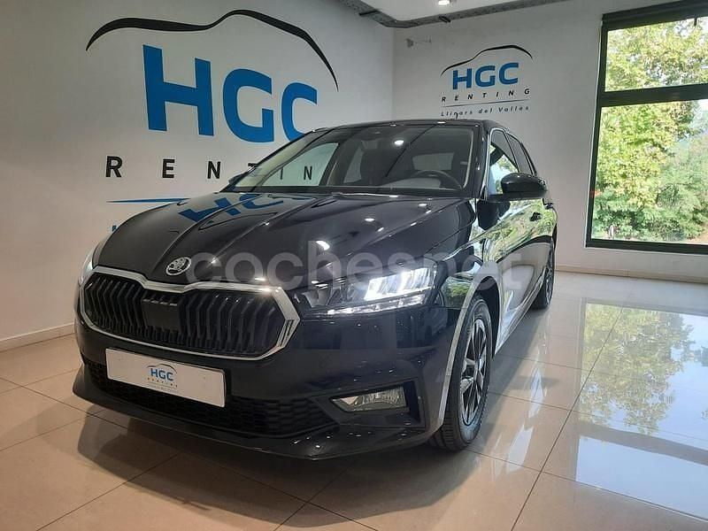 Negro Nuevo 2025 Skoda Fabia Selection Berlina | 19.990 € (Buen precio) - Imagen 1/4