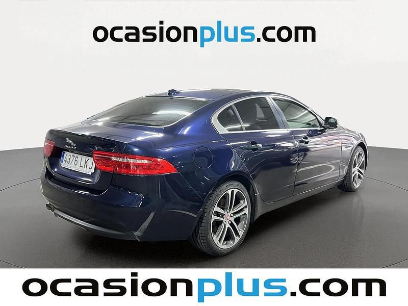 Usado Jaguar XE Portfolio 180 CV (132 kW) 2016 Azul Berlina