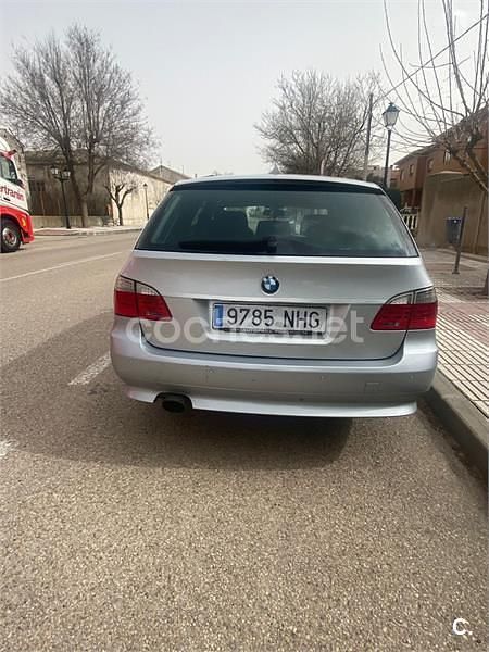 Usado BMW 520 163 CV (119 kW) 2007 Gris / plata Familiar