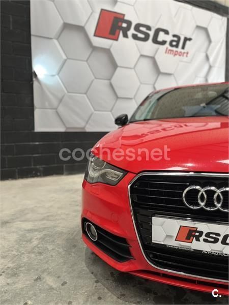 Rojo Usado 2010 Audi A1 Ambition Utilitario | 8400 € (Precio justo) - Imagen 1/4