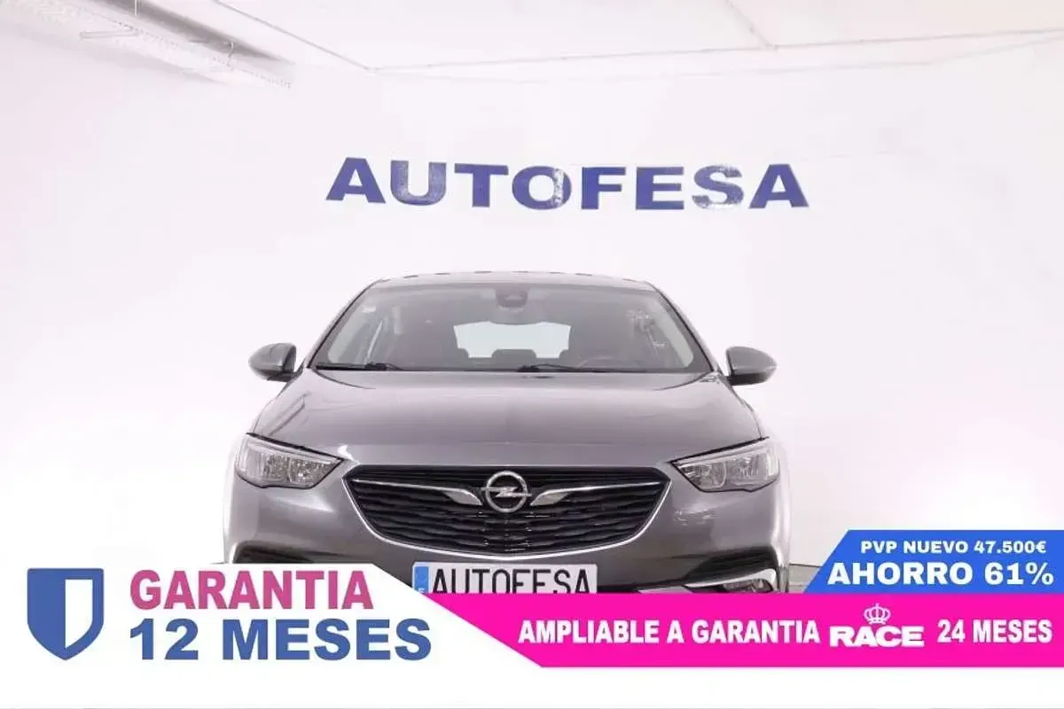 Usado Opel Insignia Innovation 140 CV (102 kW) 2017 Gris Berlina
