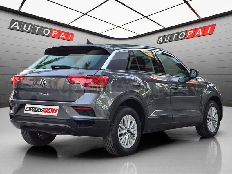 Usado VW T-Roc Advance 115 CV (84 kW) 2022 Gris / plata SUV