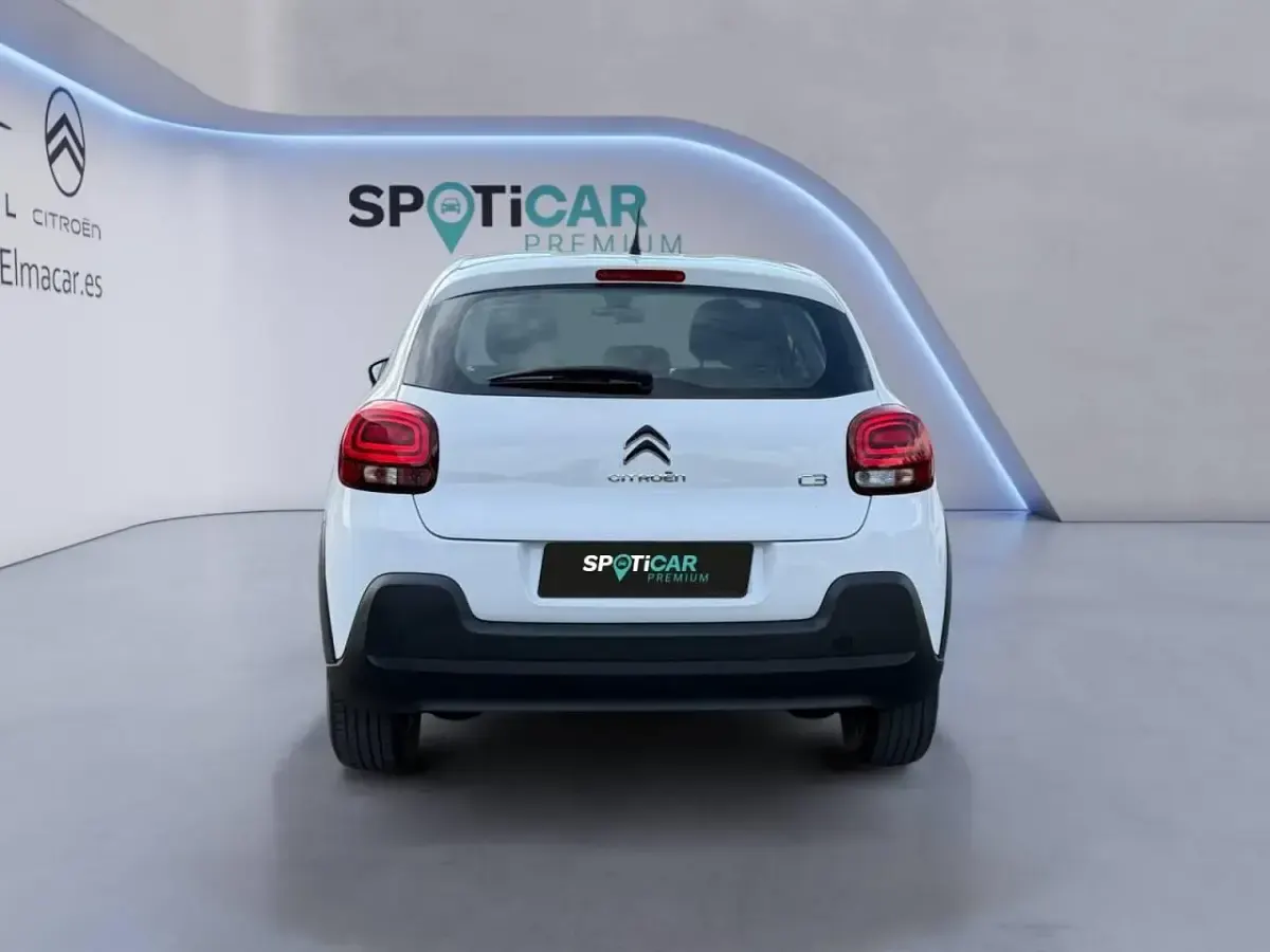 Usado Citroën C3 Live 102 CV (75 kW) 2021 Blanco Utilitario