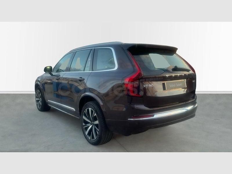 Usado Volvo XC90 Core 250 CV (183 kW) 2025 Rojo SUV