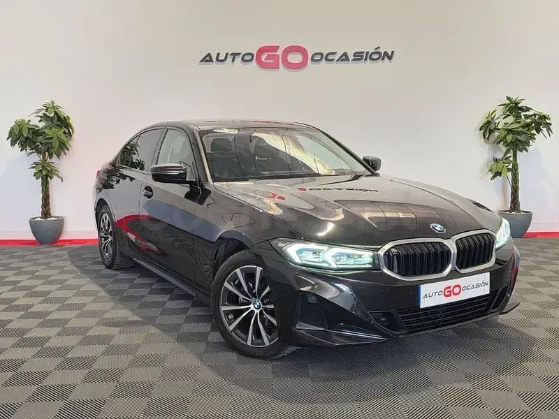 Usado BMW 320 Comfort Edition 184 CV (135 kW) 2023 Negro Berlina