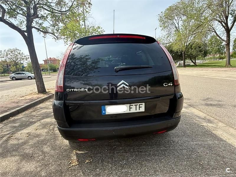 Usado Citroën Grand C4 Picasso 110 CV (80 kW) 2007 Negro Monovolumen