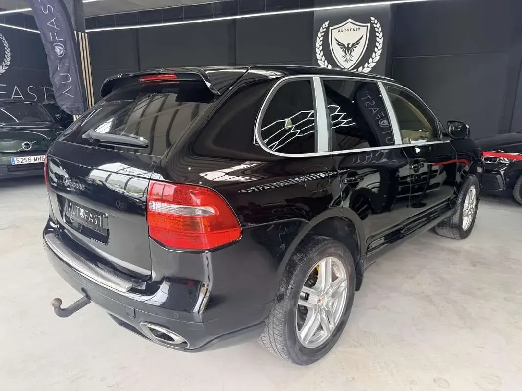 Usado Porsche Cayenne S 385 CV (283 kW) 2007 Negro SUV