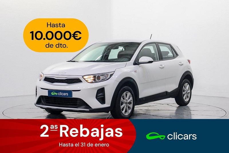 Blanco Usado 2023 Kia Stonic Plus SUV | 14.490 € (Precio justo) - Imagen 1/4
