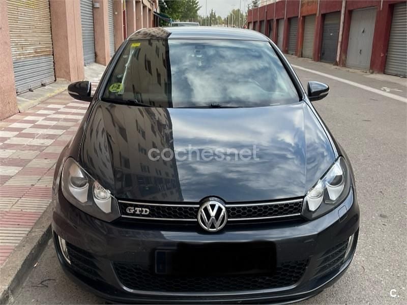 Gris / plata Usado 2010 VW Golf GTD Berlina | 8600 € (Buen precio) - Imagen 1/4