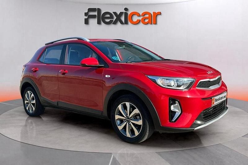 Beige Usado 2023 Kia Stonic SUV | 14.090 € (Precio justo) - Imagen 1/4
