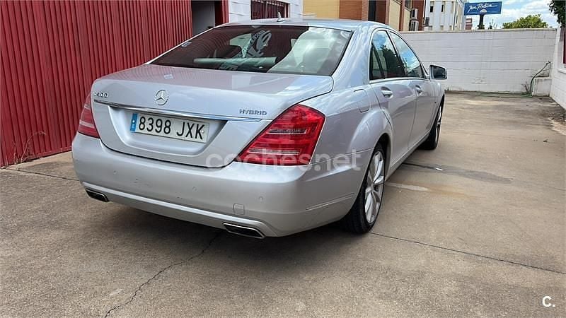 Usado Mercedes S400 299 CV (219 kW) 2010 Gris / plata Berlina