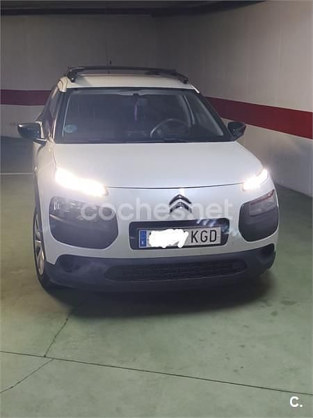 Usado Citroën C4 Live 82 CV (60 kW) 2017 Blanco Berlina