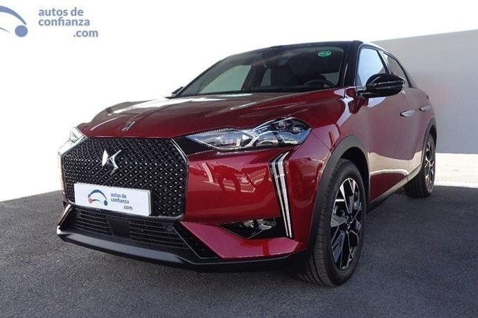 Negro Usado 2023 DS Automobiles DS3 Crossback E-Tense Opera SUV | 34.490 € - Imagen 1/4