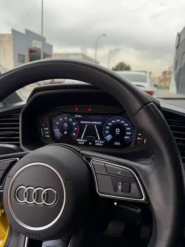Usado Audi A1 Sportback Premium 150 CV (110 kW) 2021 Amarillo Utilitario