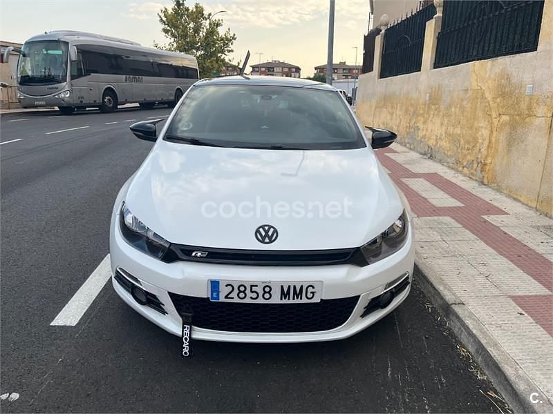 Blanco Usado 2009 VW Scirocco Coupe | 10.500 € (Un poco caro) - Imagen 1/4