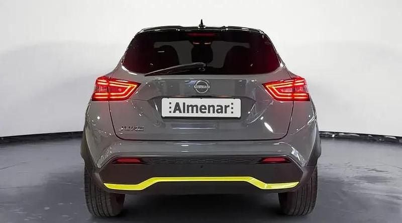 Usado Nissan Kiiro 114 HP (83 kW) 2022 Cinzento SUV