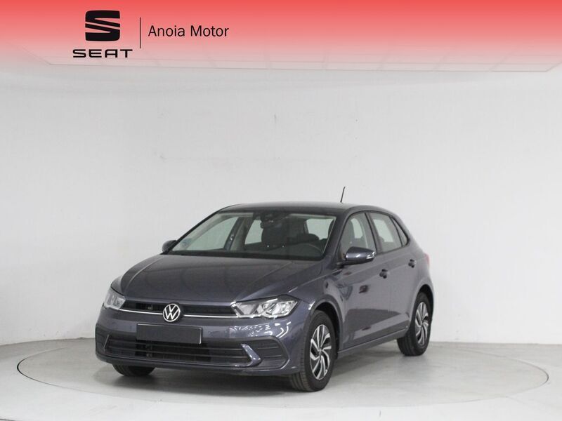 Gris Usado 2023 VW Polo Life Berlina | 15.900 € (Precio justo) - Imagen 1/4