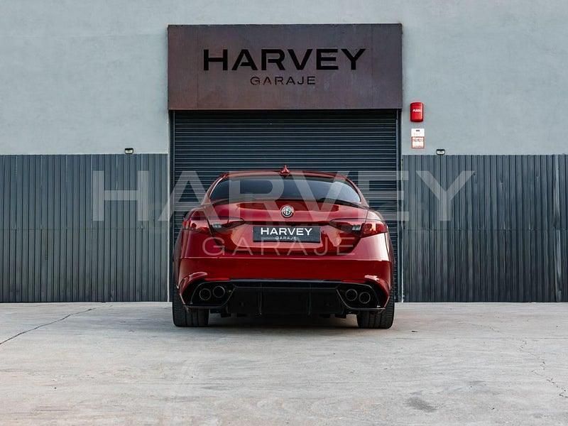 Usado Alfa Romeo Giulia Quadrifoglio 510 CV (375 kW) 2017 Rojo Berlina