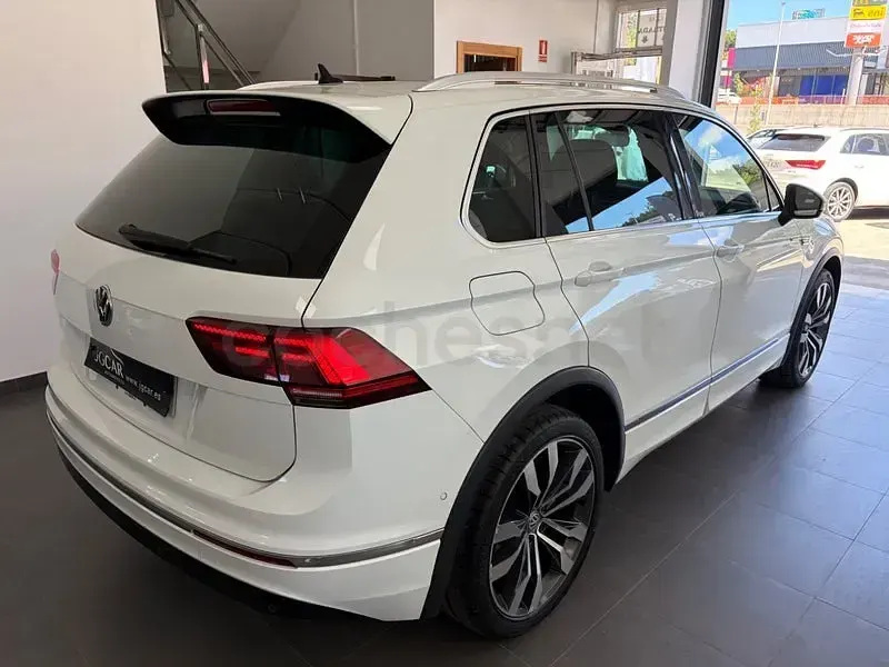 Usado VW Tiguan R-line 150 CV (110 kW) 2020 Blanco SUV