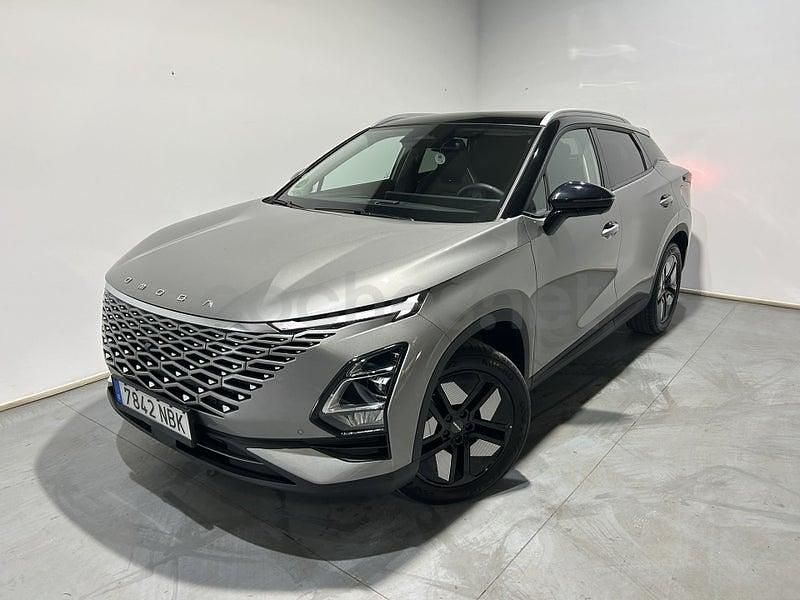 Usado Omoda 5 147 CV (108 kW) 2025 Gris / plata SUV
