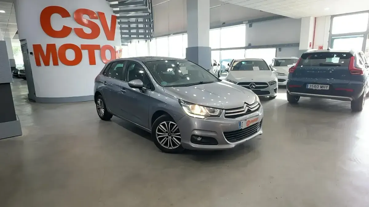 Usado Citroën C4 Live 100 CV (73 kW) 2017 Gris Utilitario