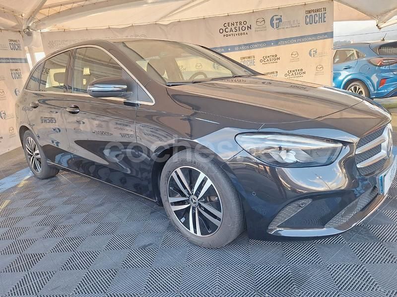 Negro Usado 2021 Mercedes B180 Monovolumen | 25.900 € (Precio justo) - Imagen 1/4