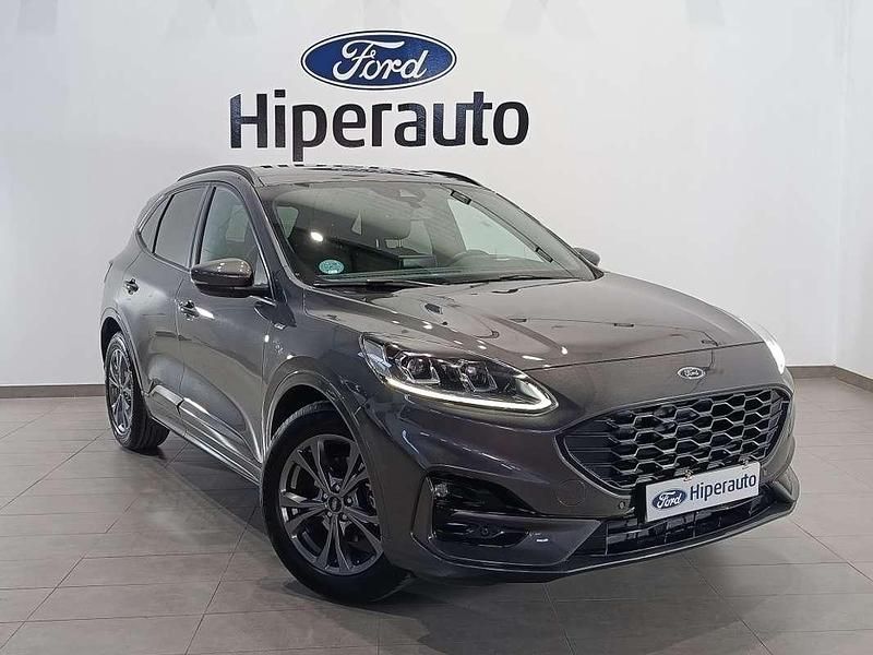 Usado Ford Kuga ST-Line 120 CV (88 kW) 2022 Gris SUV