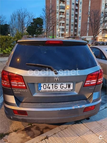 Usado Dodge Journey SE 140 CV (102 kW) 2008 Gris / plata SUV