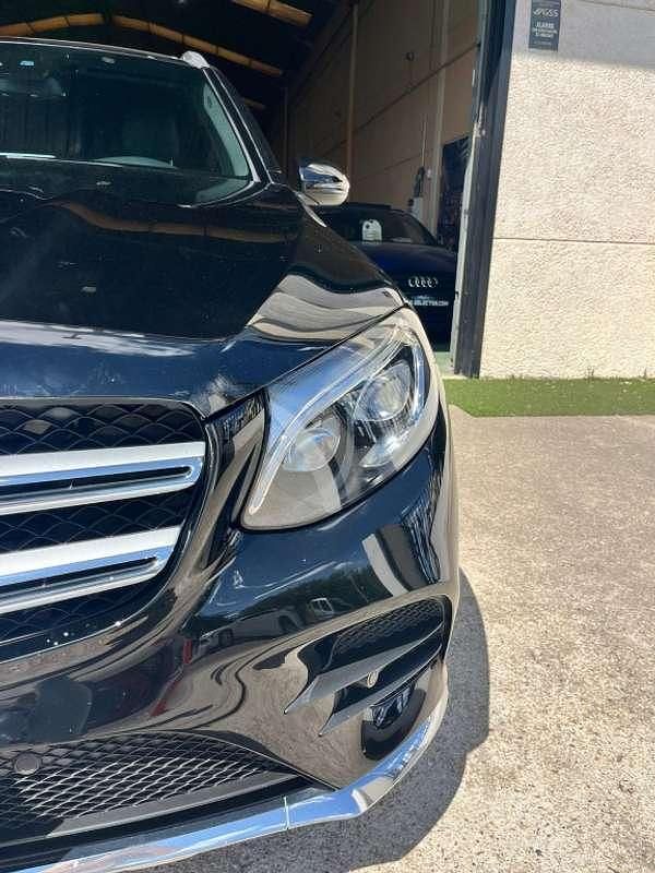 Usado Mercedes GLC220 170 CV (125 kW) 2018 Negro SUV