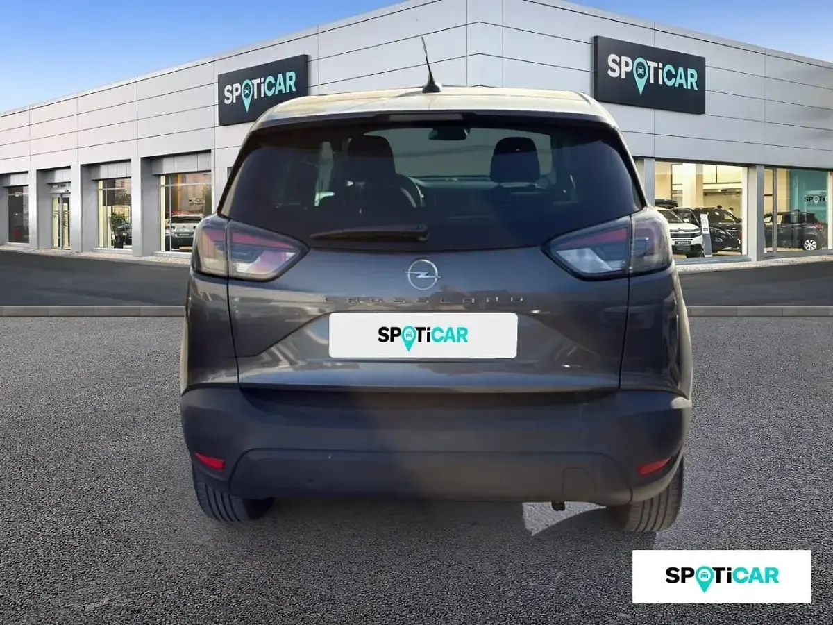 Usado Opel Crossland Edition 110 CV (80 kW) 2021 Gris SUV