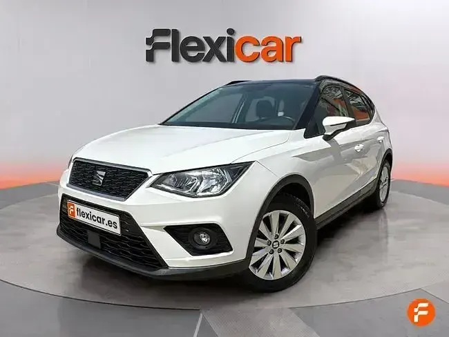 Usado Seat Arona Style 95 CV (69 kW) 2020 Blanco SUV